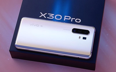 vivo X30 Pro挑戰(zhàn)“不可能完成的任務”倫敦橋望遠接力